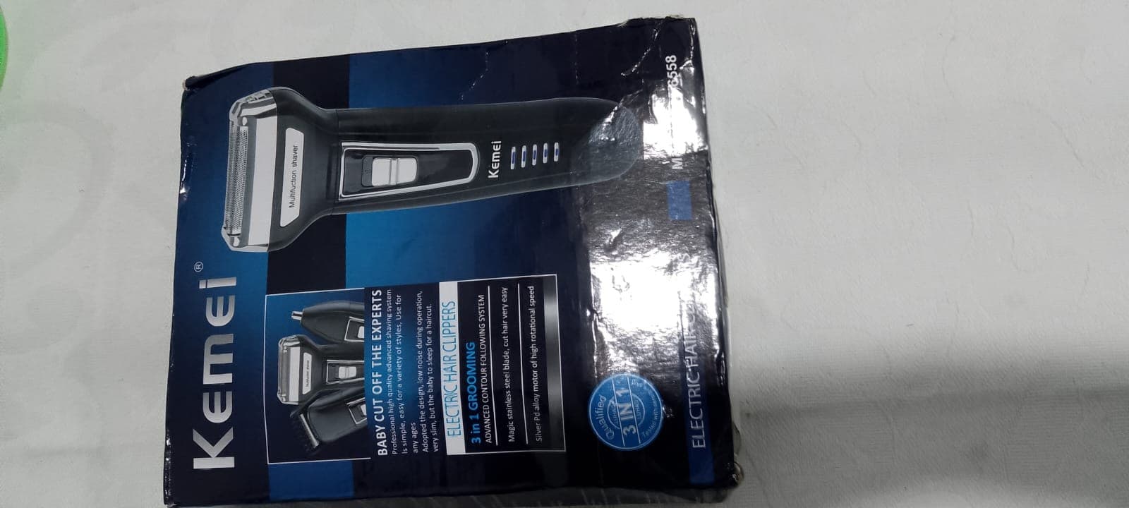 Barbeador e Cortador de Cabelo Elétrico Kemei KM-6558 3 em 1