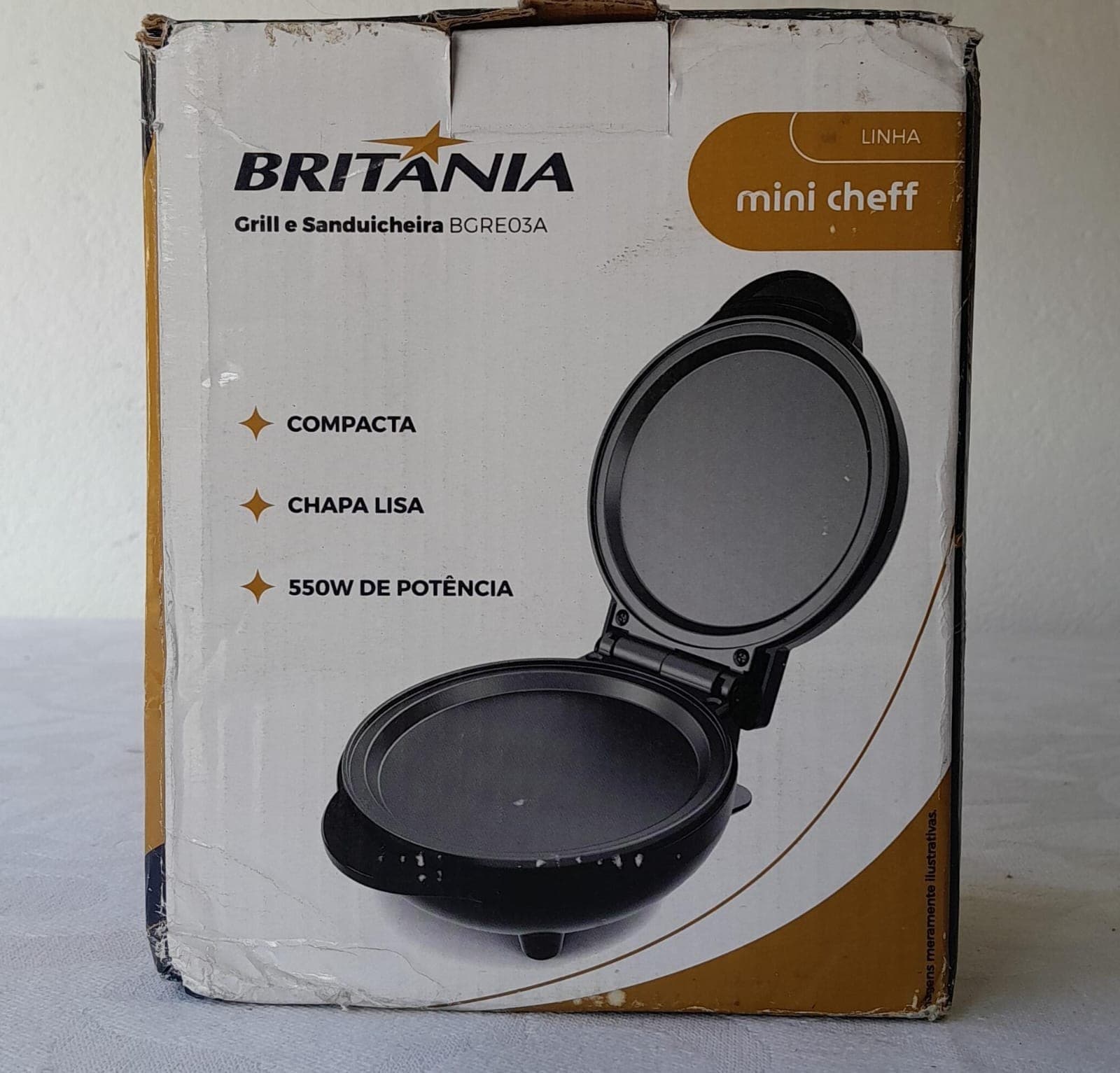 Britânia Grill e Sanduicheira BGRE03A Mini Cheff 550W