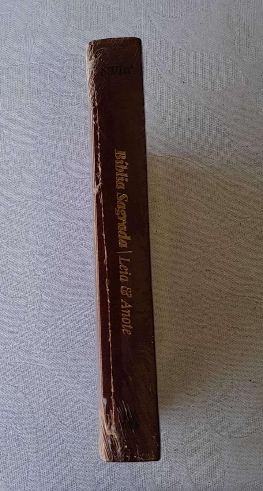 Bíblia Sagrada Leia e Anote Capa Marrom Lacrada